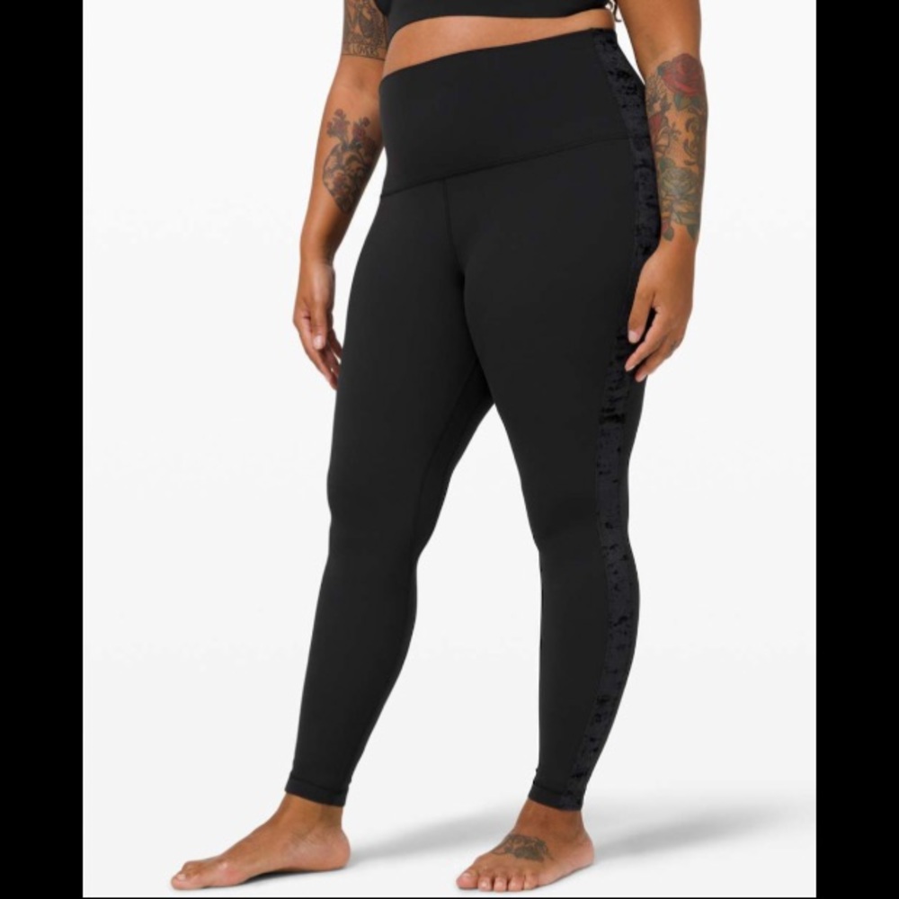 Lululemon Align High-Rise Tight in black (crushed velvet) size 6